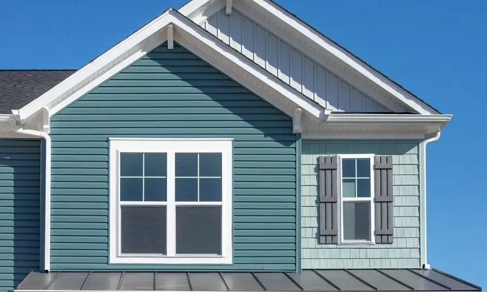 Roof repair and inspection services in Whitehall